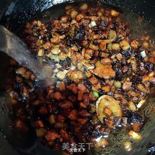 洋葱酥卤肉饭的做法步骤:12