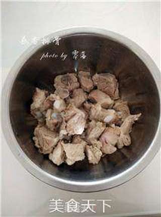 蒜香排骨的做法步骤:2