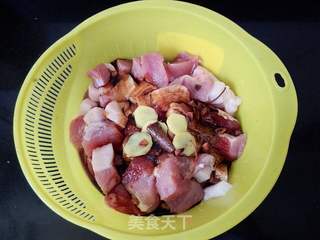 鲜肉糯米粽子的做法步骤:5
