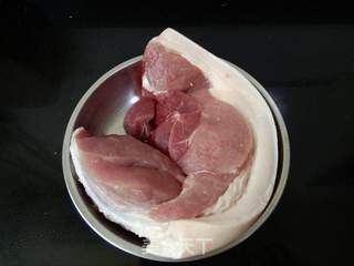 鲜肉糯米粽子的做法步骤:2
