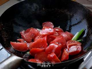 西红柿炒鸡蛋—三分钟菜的做法步骤:5