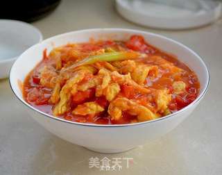 西红柿炒鸡蛋—三分钟菜的做法步骤:7