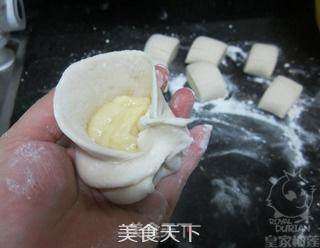 香酥榴莲包的做法步骤:13