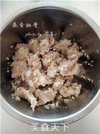 蒜香排骨的做法步骤:4