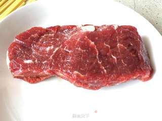 【煎牛排】的做法步骤:3