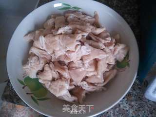 蒜香尖椒大肠的做法步骤:3