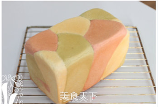 三色土司的做法步骤:12