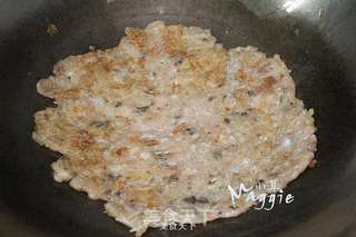 青椒炒鱼肉饼的做法步骤:4