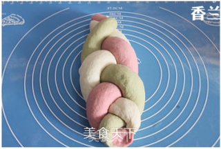 三色土司的做法步骤:9