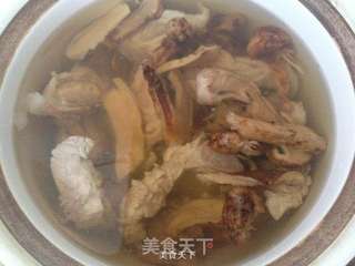 松茸龙骨汤的做法步骤:10