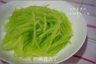 凉拌莴笋丝的做法步骤:6