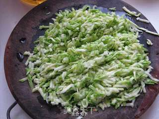 西葫芦蛤蜊合饼的做法步骤:7