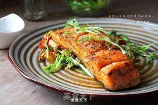 【生煎三文鱼佐照烧汁配杂蔬】的做法步骤:15
