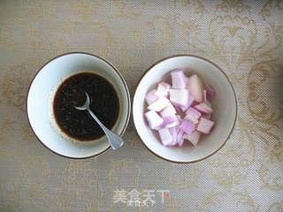 黑椒蒜子牛排的做法步骤:3