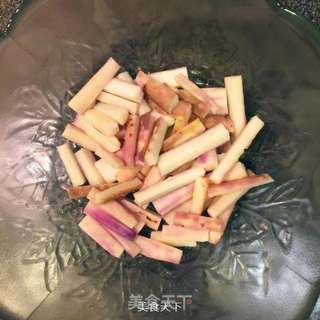 拔丝山药的做法步骤:2