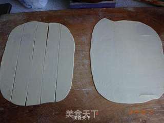 酥脆小麻花的做法步骤:2