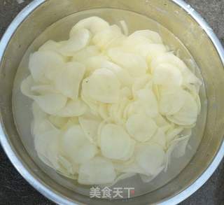 自制香脆薯片的做法步骤:2