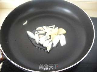 红烧鲳鱼的做法步骤:6