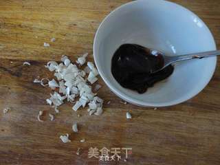 海鲜酱炒墨鱼丸的做法步骤:3