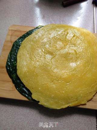 翡翠肉松卷的做法步骤:7