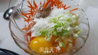 胡萝卜丝饼的做法步骤:3