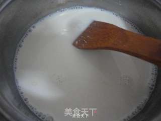 椰香牛奶凉糕的做法步骤:4
