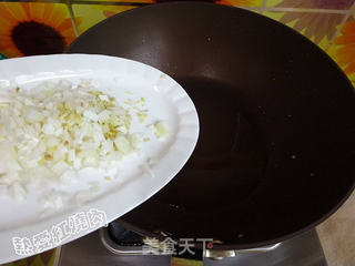 鸡蛋炸酱菠菜面的做法步骤:10
