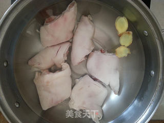 花生猪脚的做法步骤:4