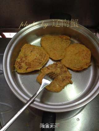 胡萝卜鸡蛋饼的做法步骤:9