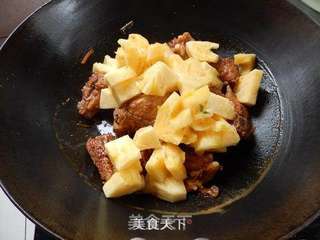 菠萝焖排骨的做法步骤:8