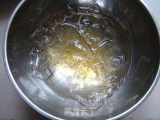 红心火龙果冻芝士双色慕斯的做法步骤:2