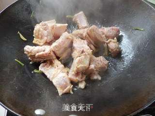 菠萝焖排骨的做法步骤:6