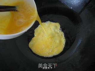 五彩炒饭的做法步骤:2