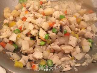 鲜蔬鸡丁的做法步骤:7