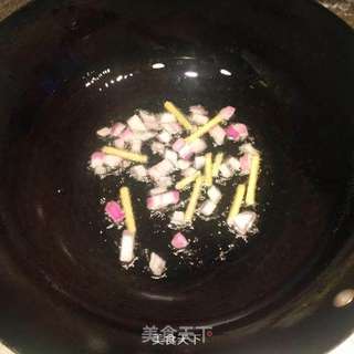西兰花炒木耳的做法步骤:6