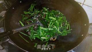 美味私房菜——韭菜鳝鱼丝的做法步骤:9