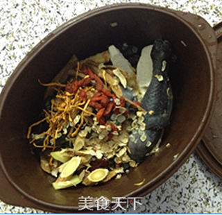 虫草花西洋参乌鸡汤——补气益血的做法步骤:5