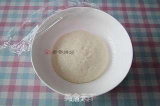 厚底鲜虾培根披萨的做法步骤:4