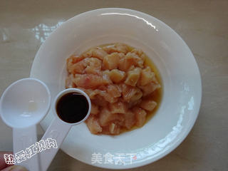 彩椒腰果鸡丁的做法步骤:6
