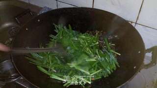 美味私房菜——韭菜鳝鱼丝的做法步骤:7