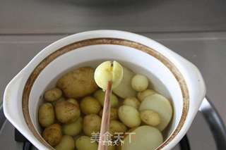 【椒盐香煎小土豆】的做法步骤:3