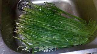 美味私房菜——韭菜鳝鱼丝的做法步骤：1