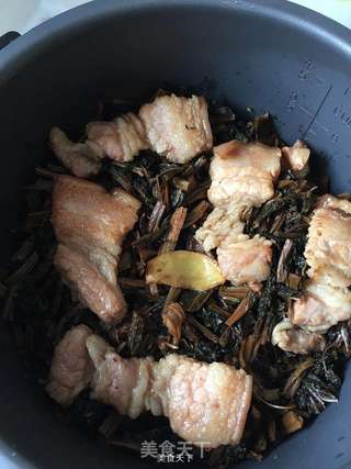 农家菜干扣肉的做法步骤:17