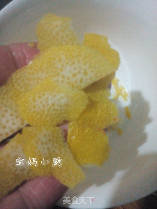 菠萝柠檬果酱的做法步骤:3