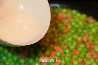 初夏的清新滋味,小豌豆炒肉丁的做法步骤:5