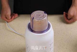 幸福像花儿一样绽放——【樱花慕斯】的做法步骤:2