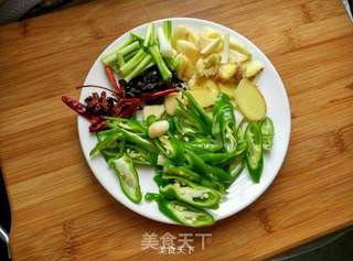 家常小炒鸡的做法步骤:3