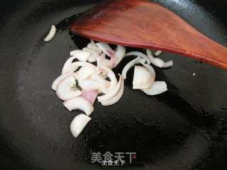 豌豆芝士浓汤的做法步骤:2