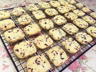 蔓越莓饼干的做法步骤:7