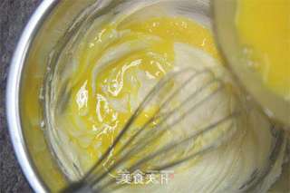 蔓越莓玛芬蛋糕的做法步骤:3